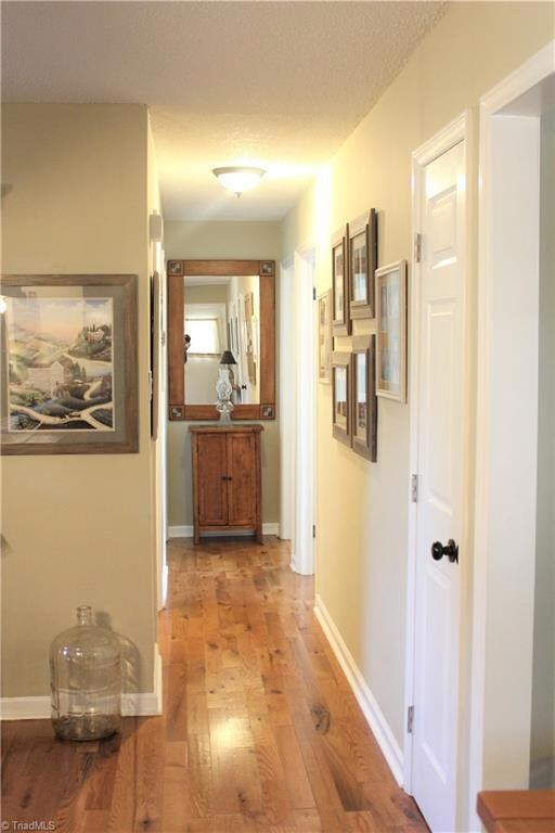 292 Clearview Rd, Statesville, NC 28625 - photo 3