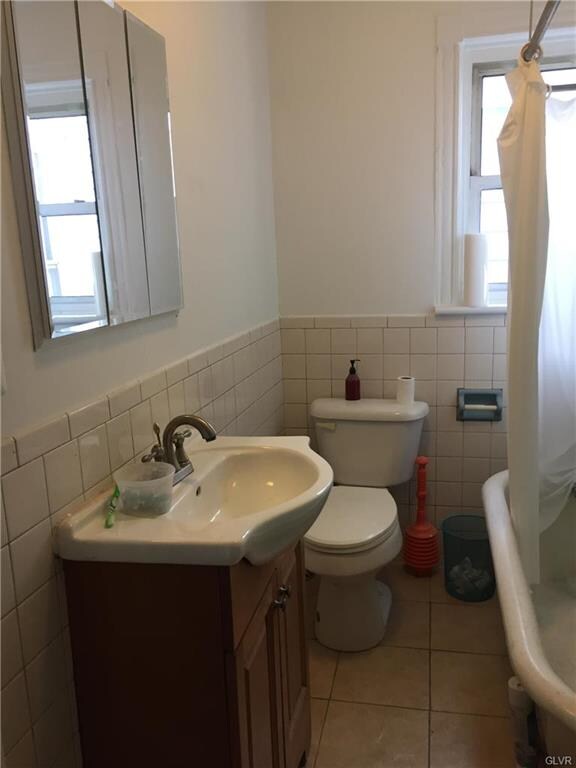 Bathroom with new sink and toilet