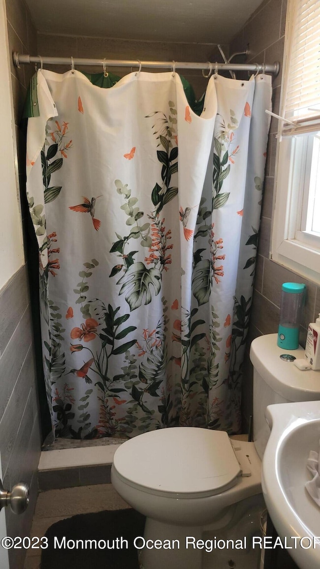 207 Oakwood Ave unit 2, Long Branch, NJ 07740 - photo 2