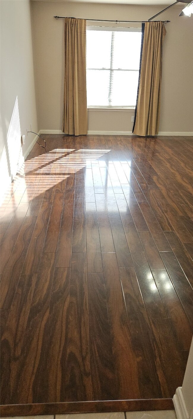 6219 Palmer Park Ct, Houston, TX 77086 - photo 6