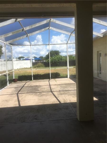 1332 Hatcher Loop Dr, Brandon, FL 33511 - photo 6