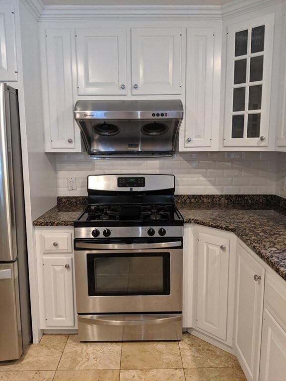 8 Chestnut St, Acton, MA 01720 - photo 4