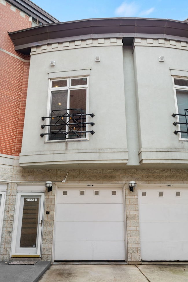 1522 S Prairie Ave unit H, Chicago, IL 60605 - photo 2