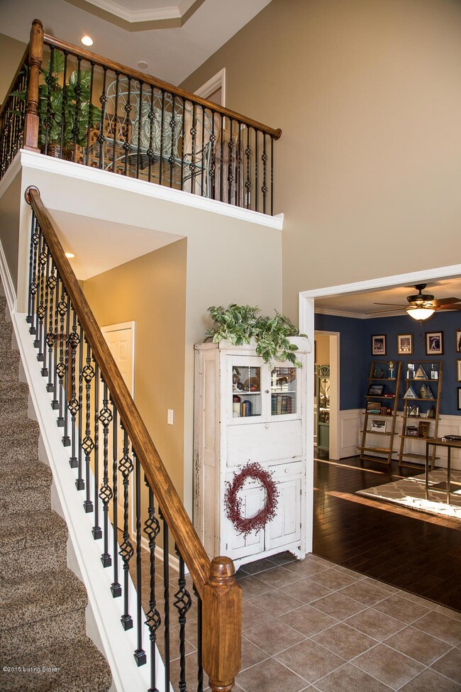 10502 Gentlewind Ct, Louisville, KY 40291 - photo 7