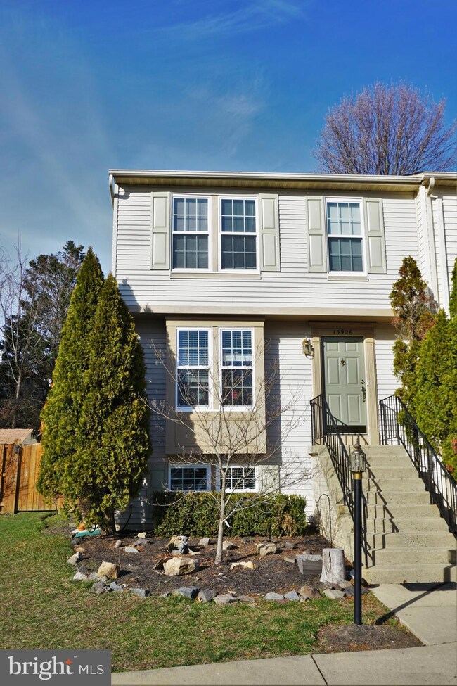 13926 Winding Ridge Ln, Centreville, VA 20121 - photo 3
