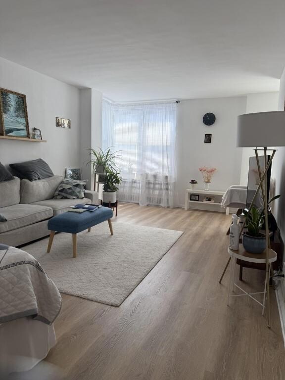 Brighton Towers A unit 4C, Brooklyn, NY 11235 - photo 2