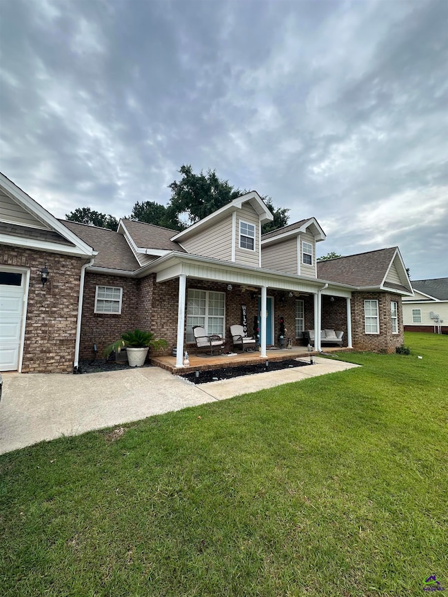 108 Christine Cir, Perry, GA 31069 - photo 2