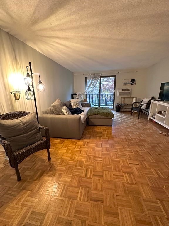 6 Walker Rd unit 11, North Andover, MA 01845 - photo 2