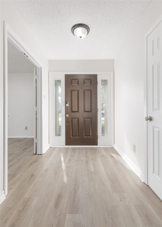 701 Melissa Ln, Garland, TX 75040 - photo 5