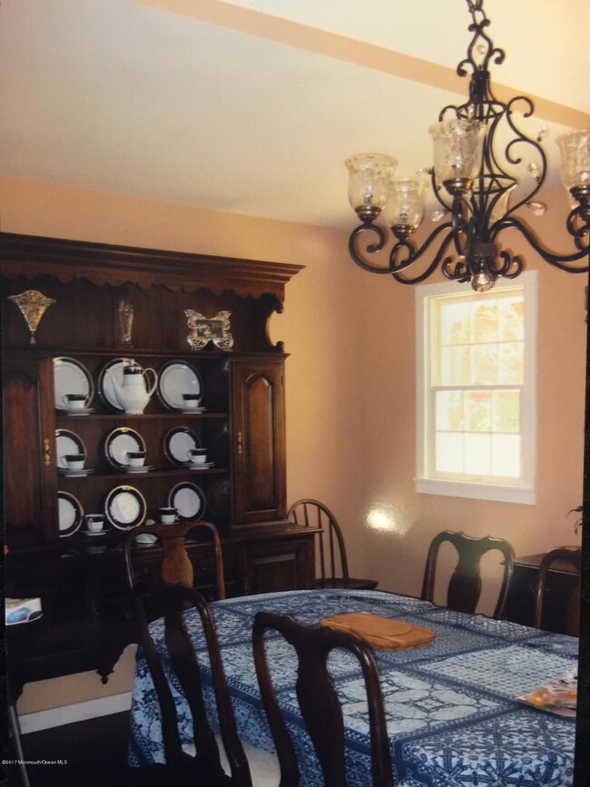 29 Wyncrest Rd, Marlboro, NJ 07746 - photo 4