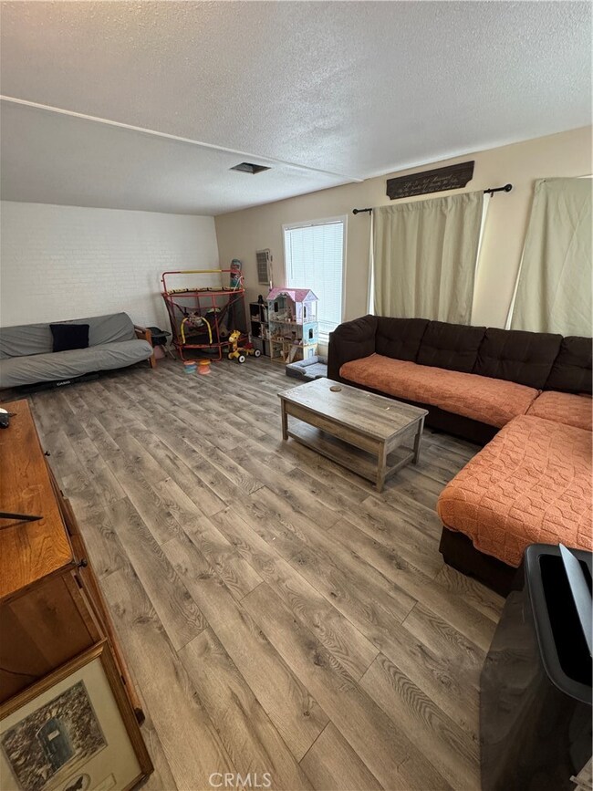 33020 Robert St, Wildomar, CA 92595 - photo 5