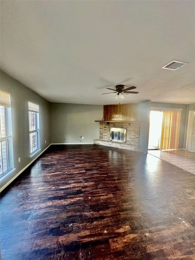 15607 Briar Spring Ct, Missouri City, TX 77489 - photo 3