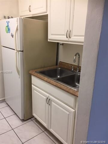 215 30th St unit 2, Miami Beach, FL 33140 - photo 5