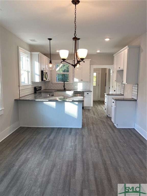 Dining/ Kitchen