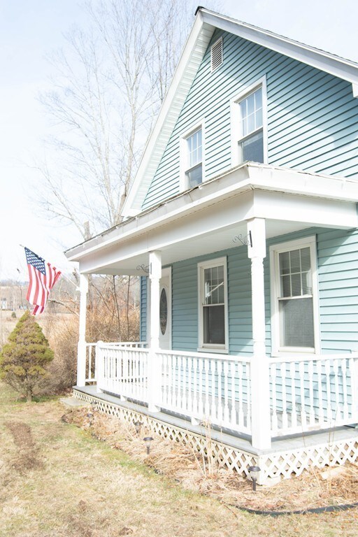 71 Adams St, Barre, MA 01005 - photo 3