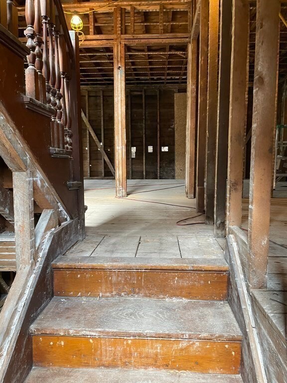 29 Hunter St, West Newton, MA 02465 - photo 7