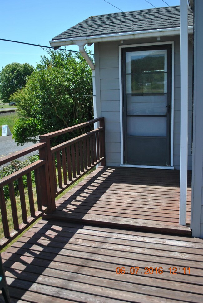 Front Entry - Deck