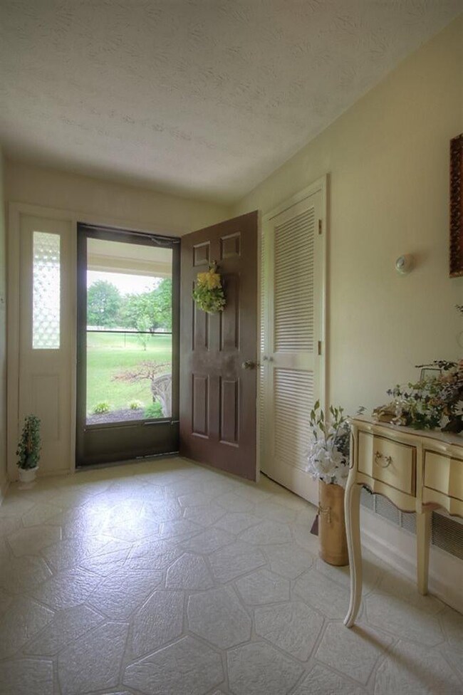 unlisted-address, Nicholasville, KY 40356 - photo 6