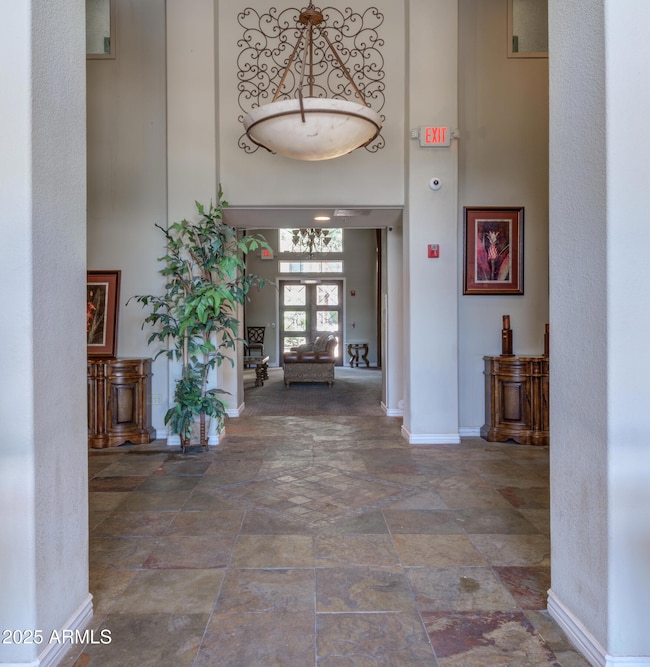 28 Clubhouse