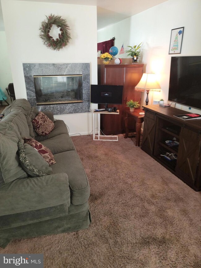 16313 Ellipse Terrace, Bowie, MD 20716 - photo 6