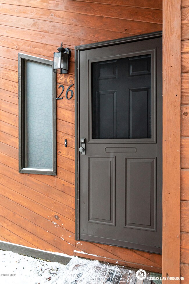 3_EntranceExterior
