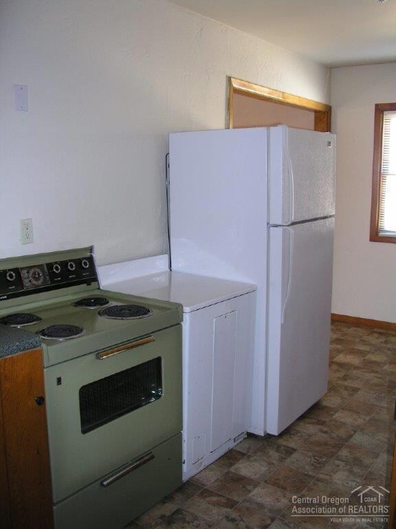 unlisted-address, Redmond, OR 97756 - photo 7