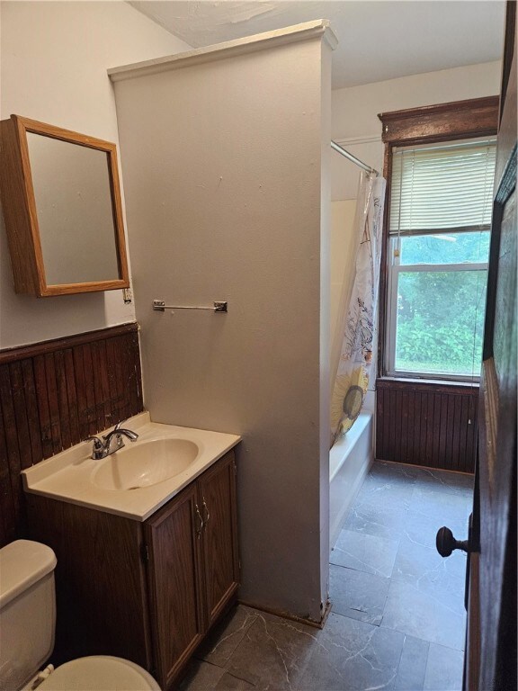 375 Cumberland Hill Rd unit 1, Woonsocket, RI 02895 - photo 5