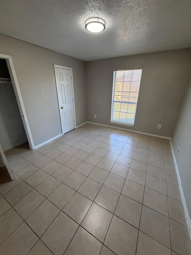 6727 Telephone Rd unit 88, Houston, TX 77061 - photo 5