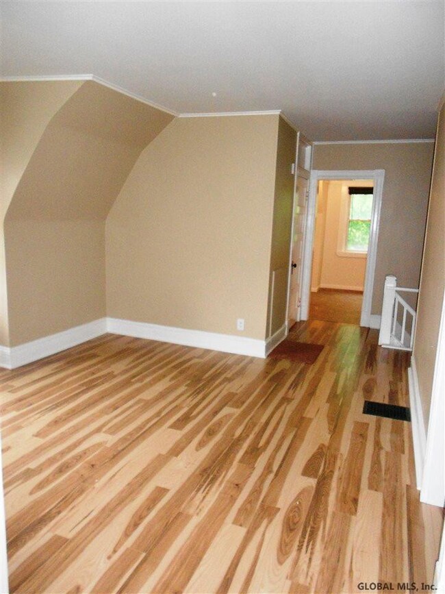 2931 Troy Schenectady Rd, Schenectady, NY 12309 - photo 7