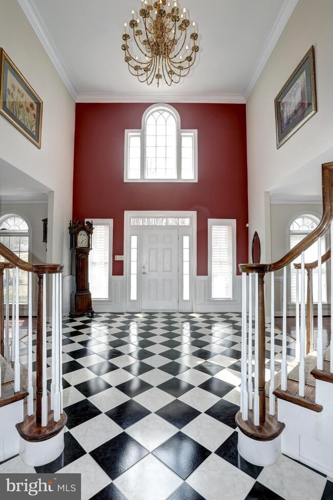 11754 Chapel Estates Dr, Clarksville, MD 21029 - photo 2