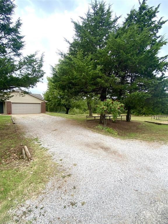 2 James Ray Dr, Shawnee, OK 74801 - photo 3