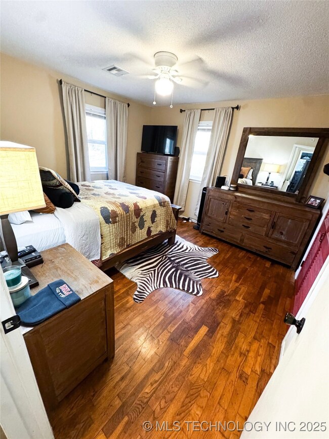 710 W Tahlequah Ave, Sulphur, OK 73086 - photo 6