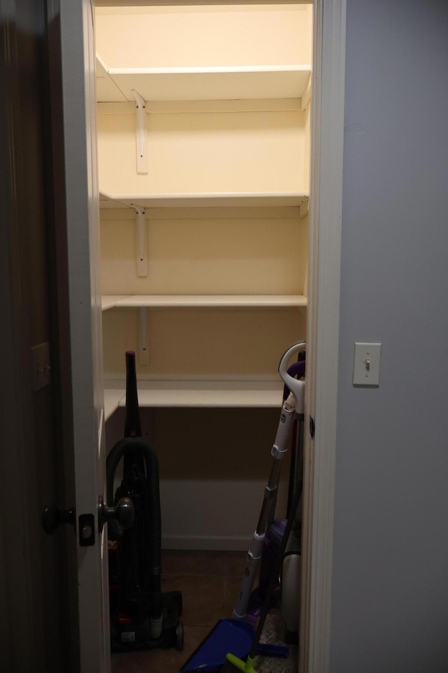 5806 Freeport Way, Columbia, MO 65201 - photo 7