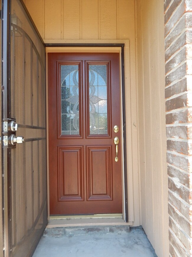 7114 Brook Stone Dr, Houston, TX 77040 - photo 4