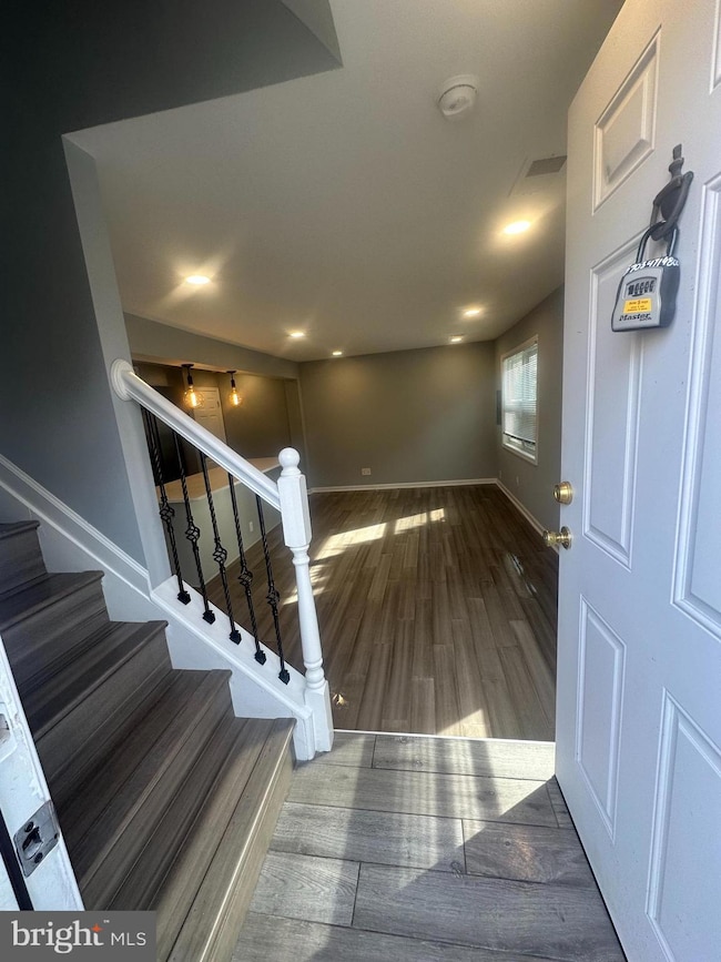 9684 Hagel Cir unit 37/C, Lorton, VA 22079 - photo 4