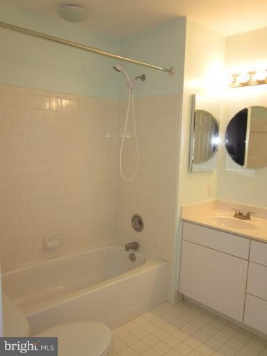 9 Tintern Ct unit 301, Lutherville Timonium, MD 21093 - photo 6