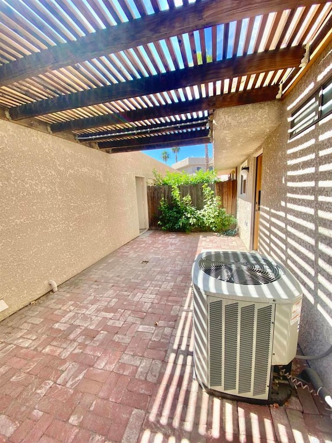 34354 Laura Way, Rancho Mirage, CA 92270 - photo 2