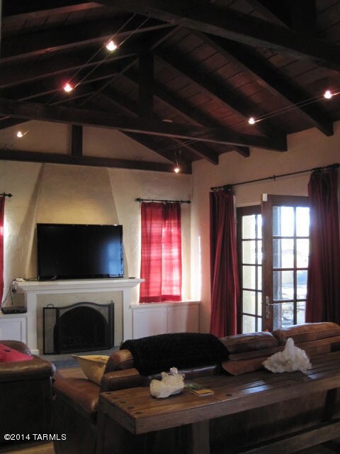 Living Room_2