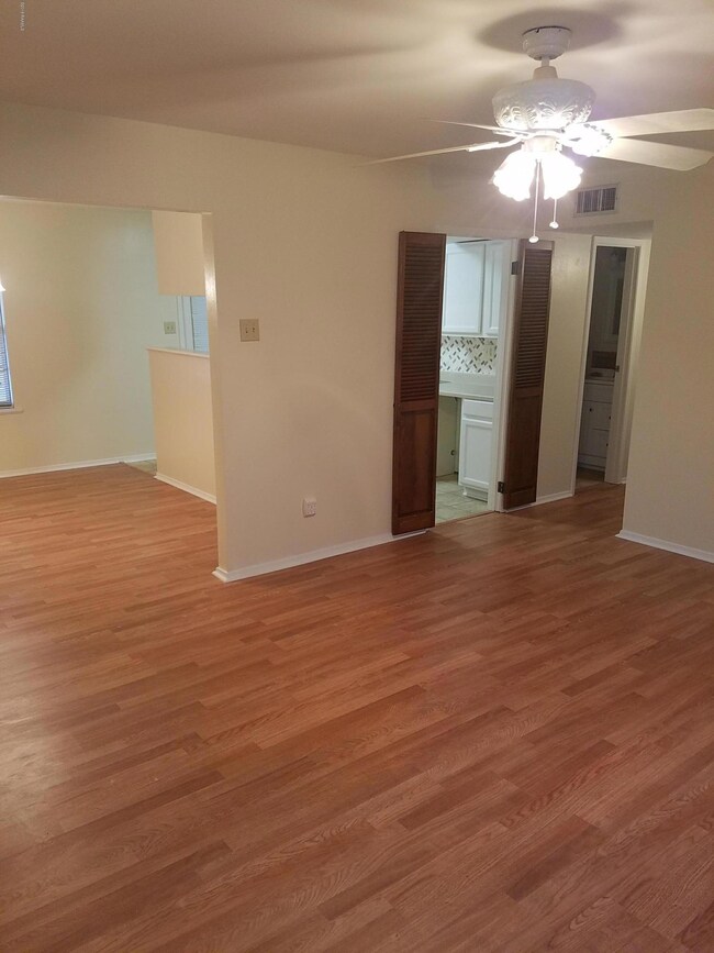 Living Room2