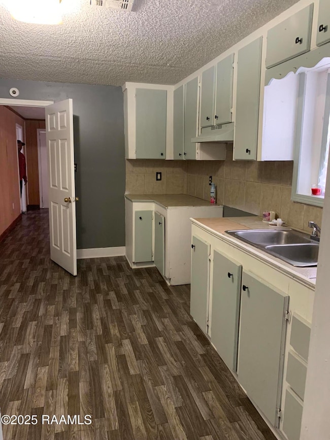 IMG_1115-Kitchen