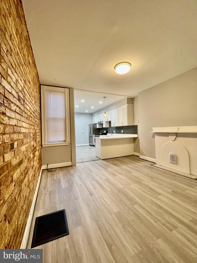 2216 Jefferson St, Baltimore, MD 21205 - photo 4