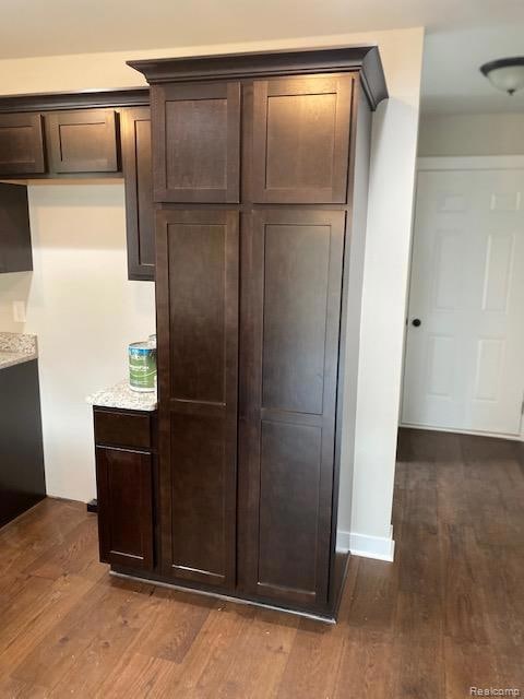 21600 Elmway St, Clinton Township, MI 48035 - photo 7