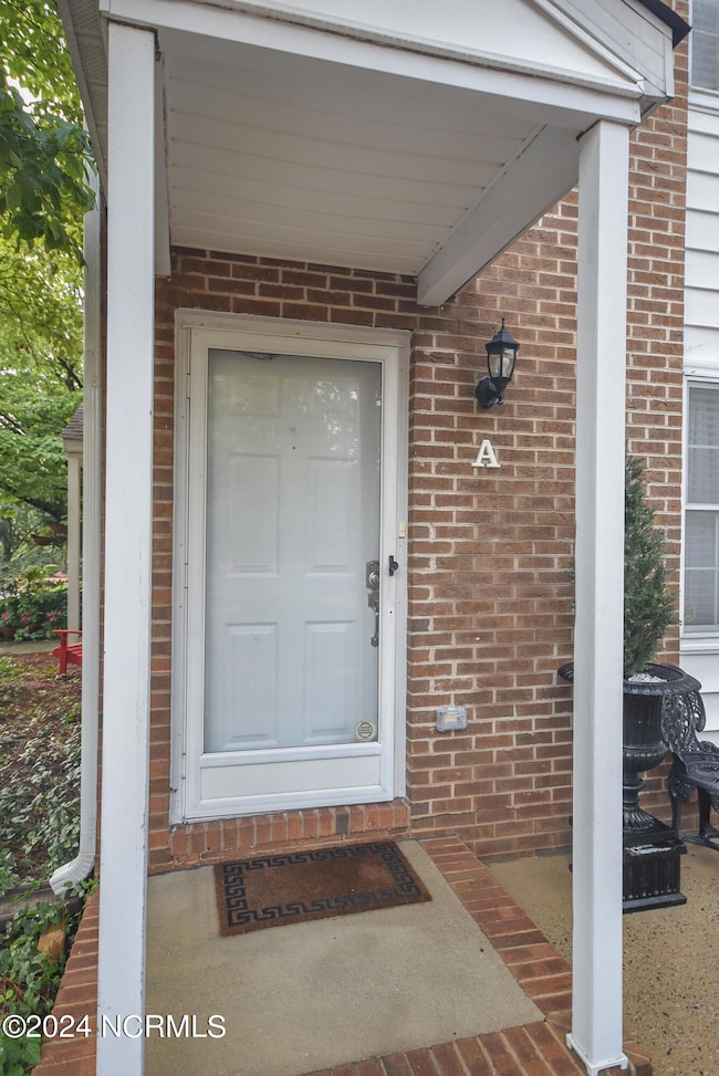 10PinehurstManorUnit10A-12