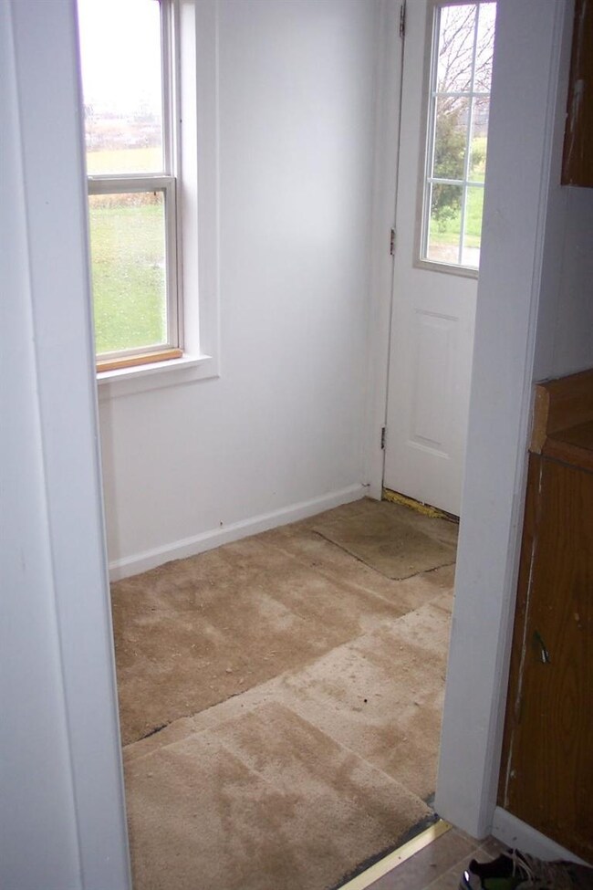 9939 Kreitzburg St, Dyer, IN 46311 - photo 6