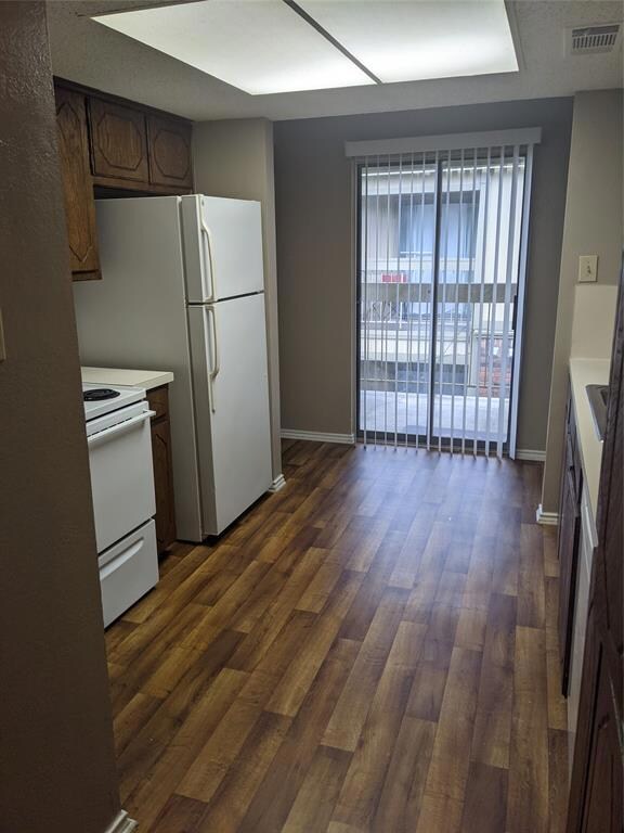 5029 Winder Ct, North Richland Hills, TX 76180 - photo 2