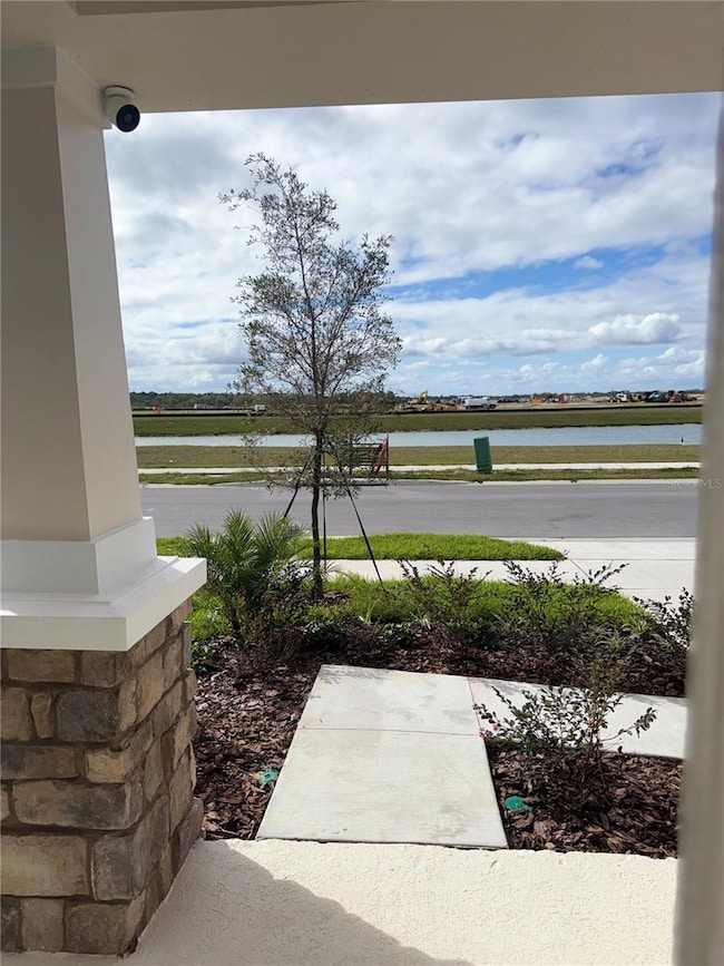 1326 Deepwater Cir, Eagle Lake, FL 33839 - photo 2