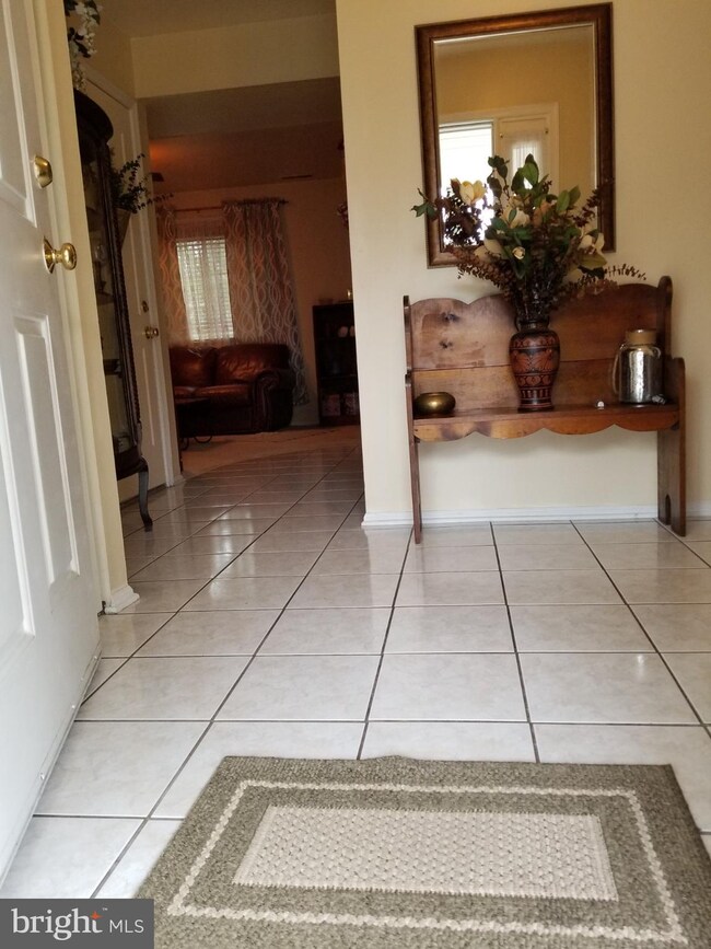 14 Bristlecone Ct, Newark, DE 19702 - photo 4