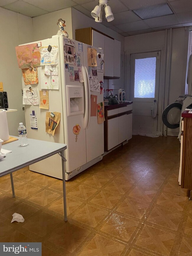 5738 Spruce St, Philadelphia, PA 19139 - photo 2