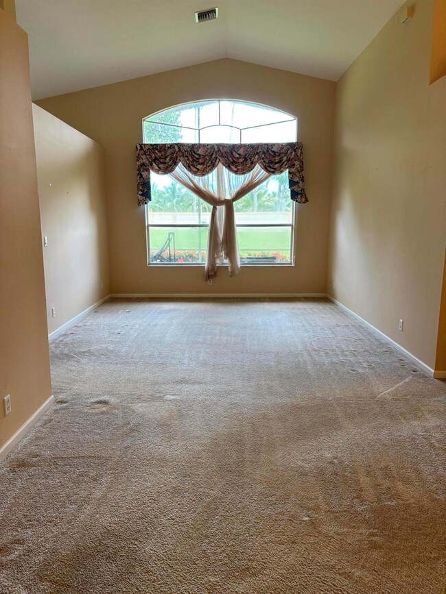 1486 SE Legacy Cove Cir, Stuart, FL 34997 - photo 5