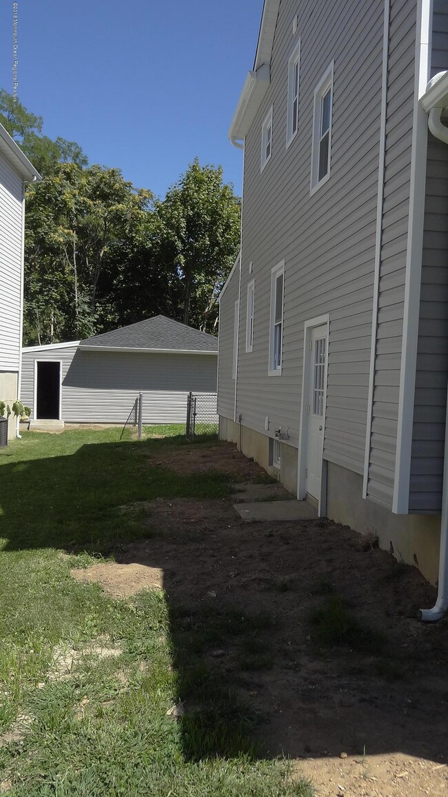 15 Fountain Ave unit A, Matawan, NJ 07747 - photo 3